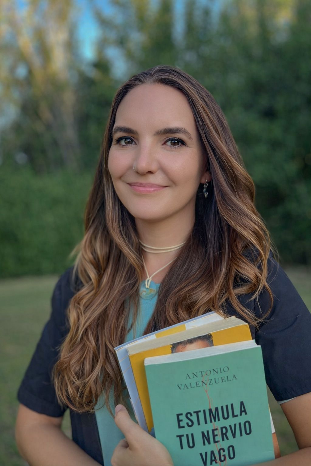 Dra. Ariadna Manero, médica en medicina integrativa, acompañando procesos de salud digestiva desde un enfoque humano y personalizado